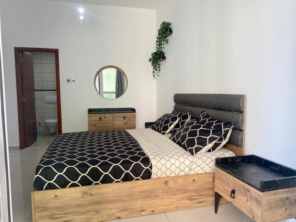 Lovely Dubai Marina Apt - Partial Sea view Apartment in Dubai