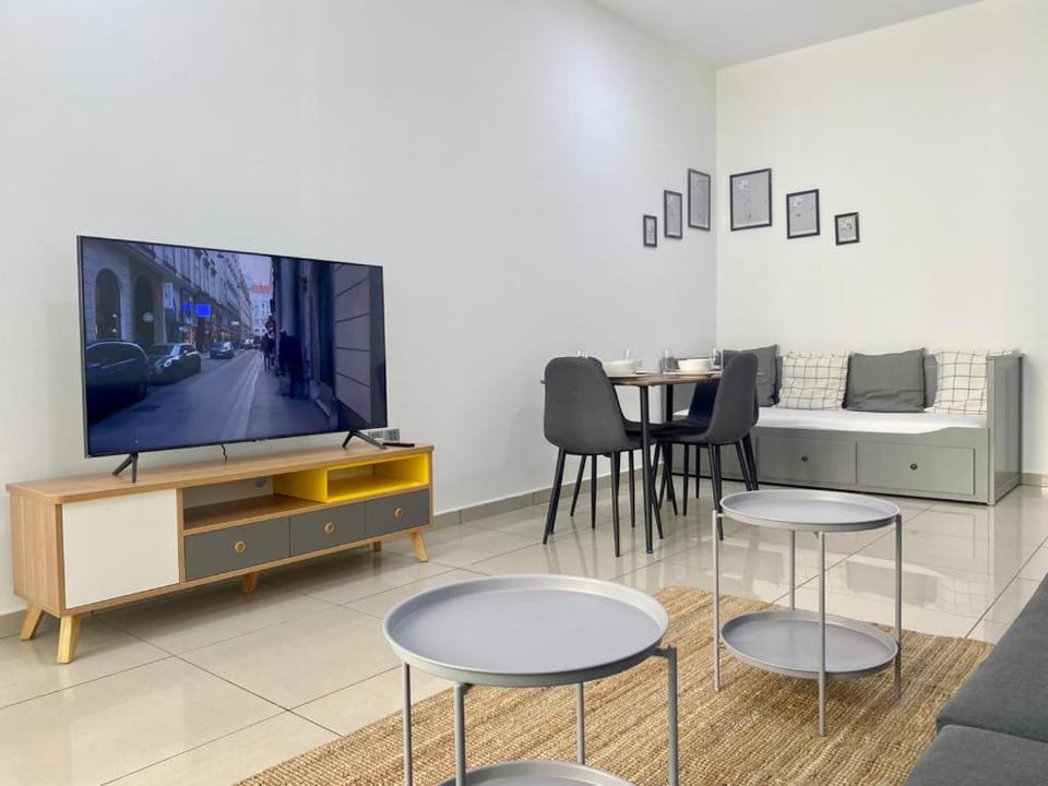 Lovely Dubai Marina Apt - Partial Sea view Apartment in Dubai