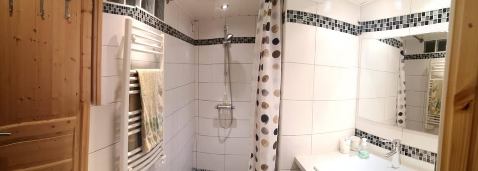 Suite cosy indépendante - 2 chambres et sdb privative Vacation rental in Toulouse