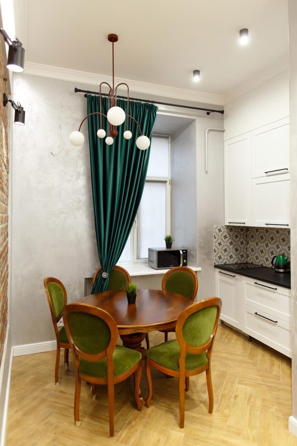 Центр Квартира 2 окремі ізольовані спальні вулиця Личаківська 5 Apartment in Lviv