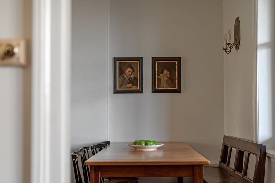 Decorative detail, Dining area
