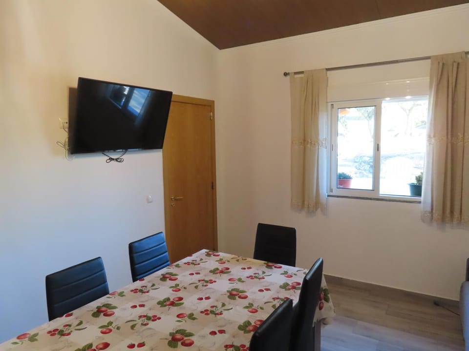 MONTE DO SALTO DA RAPOSA House in Portugal