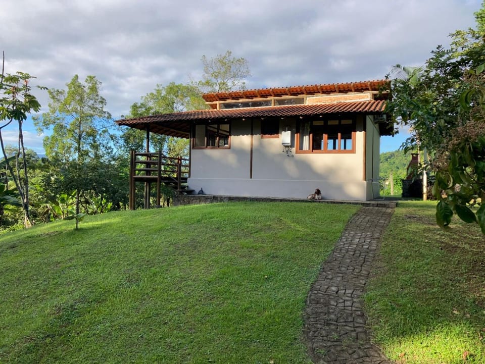 Chalé Trilha de Pedra House in State of Rio de Janeiro