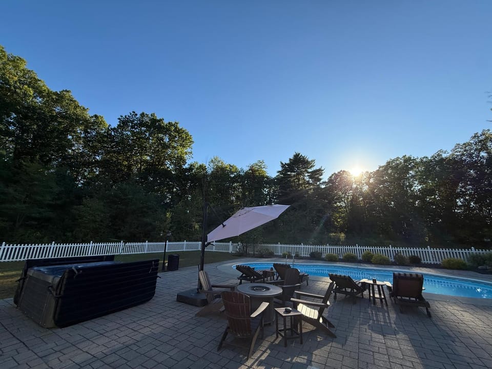 Patio, Day, Natural landscape, Pool view, Swimming pool, sunbed