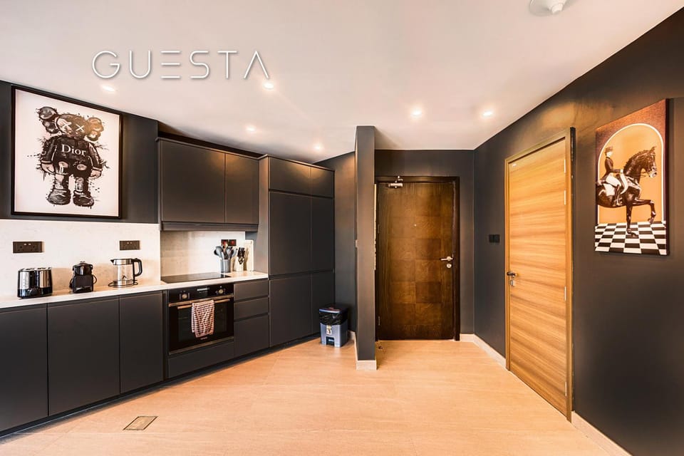 Coffee/tea facilities, Kitchen or kitchenette, minibar, toaster