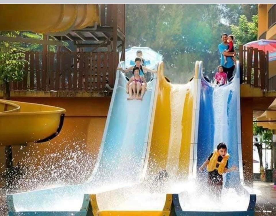 Aqua park