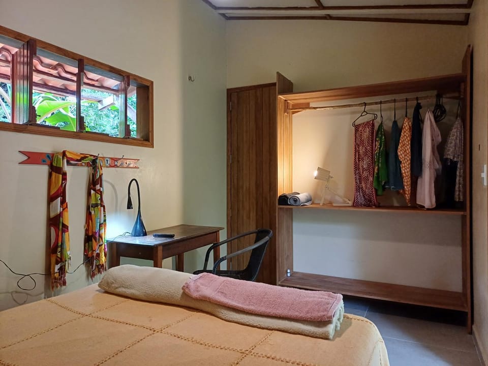 Property building, Bed, Photo of the whole room, Bedroom, towels, wardrobe