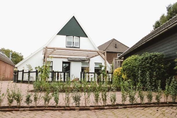 B&B t'Brocantje Bed and Breakfast in Overijssel (province)