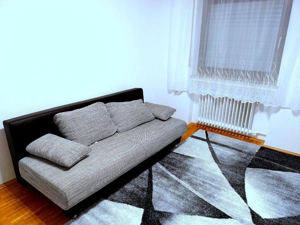 Ferienwohnung Michelbach an der Bilz mit Parkplatz und Küche für 1 bis 5 Personen Apartment in Schwäbisch Hall