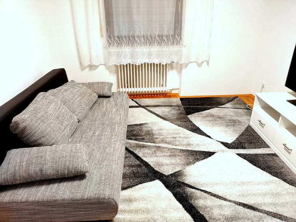 Ferienwohnung Michelbach an der Bilz mit Parkplatz und Küche für 1 bis 5 Personen Apartment in Schwäbisch Hall