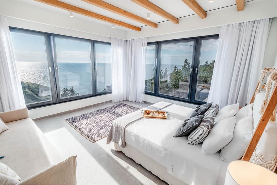 Bed, Photo of the whole room, Bedroom, Sea view