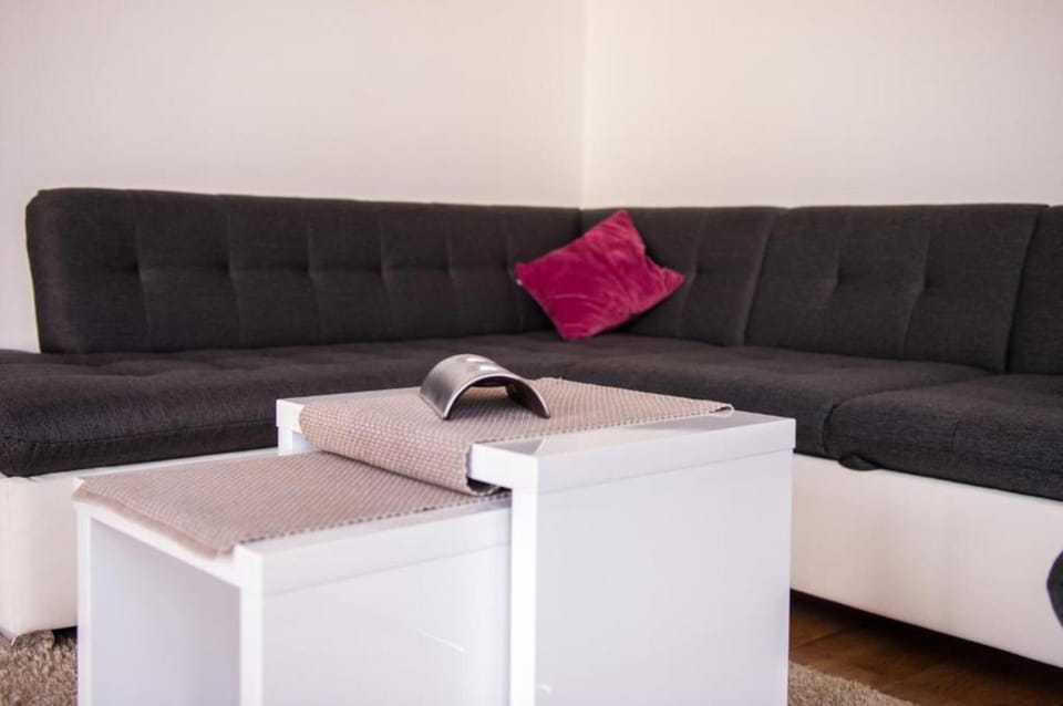 Living room, Lounge or bar, Seating area