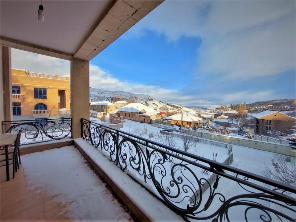 Balcony/Terrace, City view