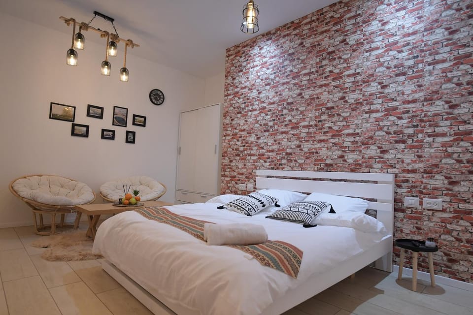 White view Apartment in North District