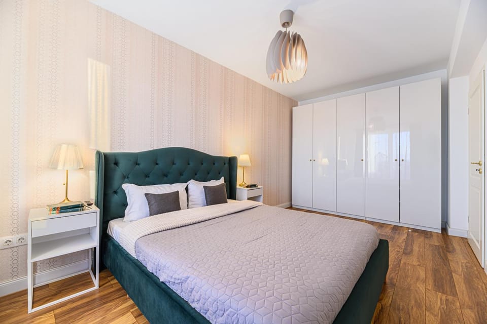 Bed, Photo of the whole room, Bedroom, cot, wardrobe