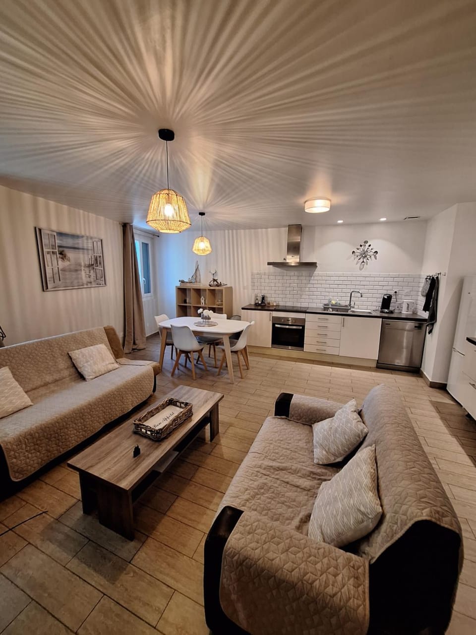 Charmant Appartement paisible à 5 mn en voiture de la plage Apartment in Canet-en-Roussillon