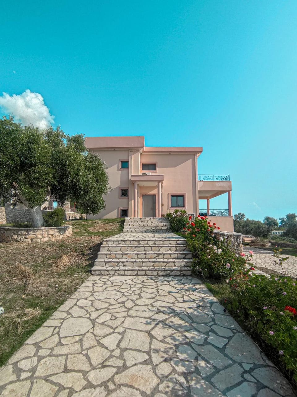 Property building, Inner courtyard view