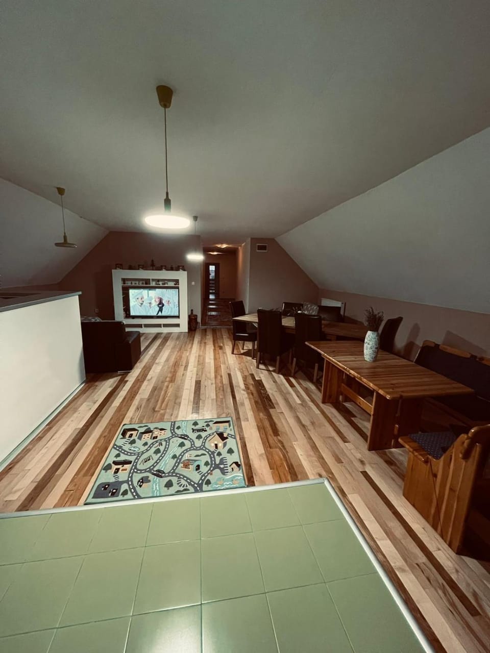 Meeting/conference room