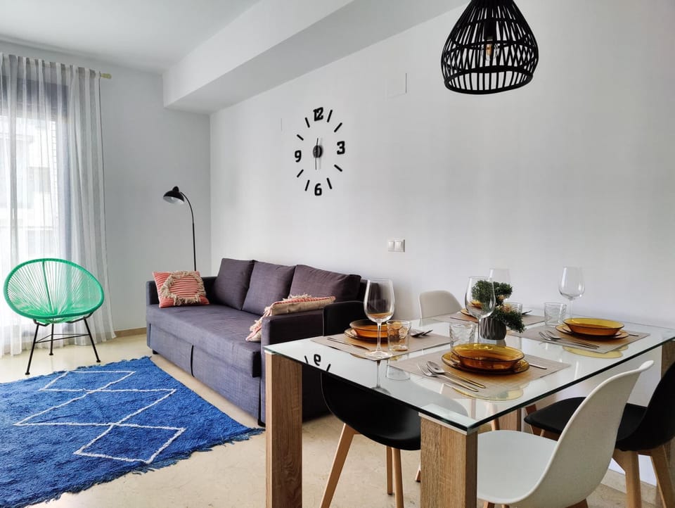 Living room, Seating area, Dining area