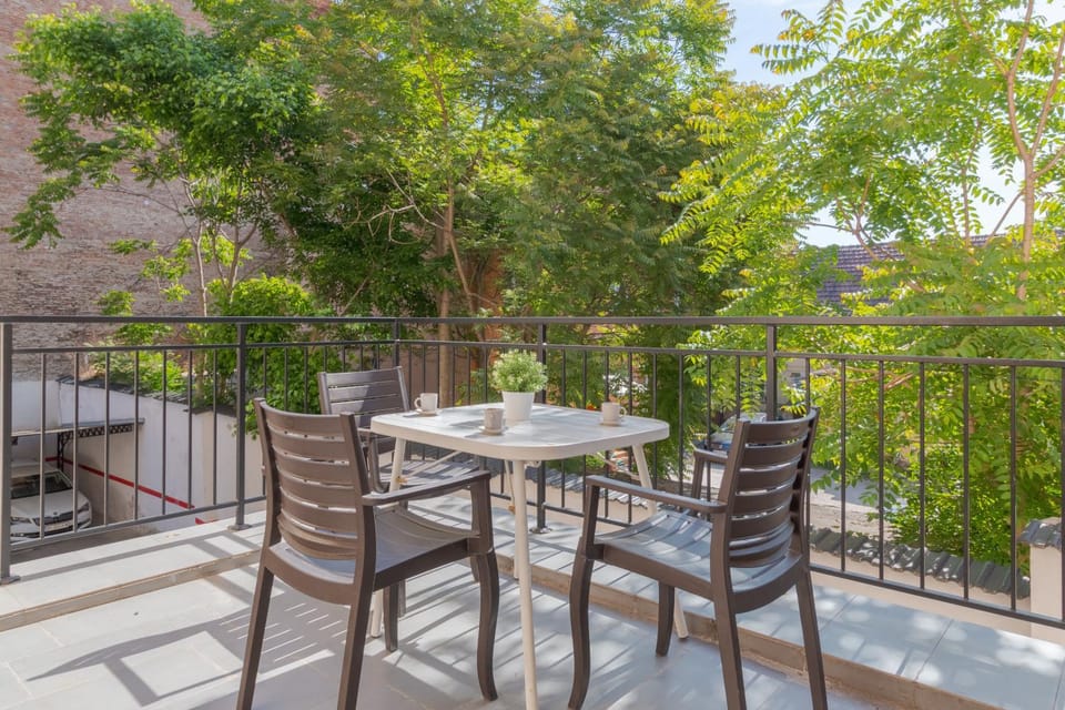 Day, View (from property/room), Balcony/Terrace, Balcony/Terrace, Garden view