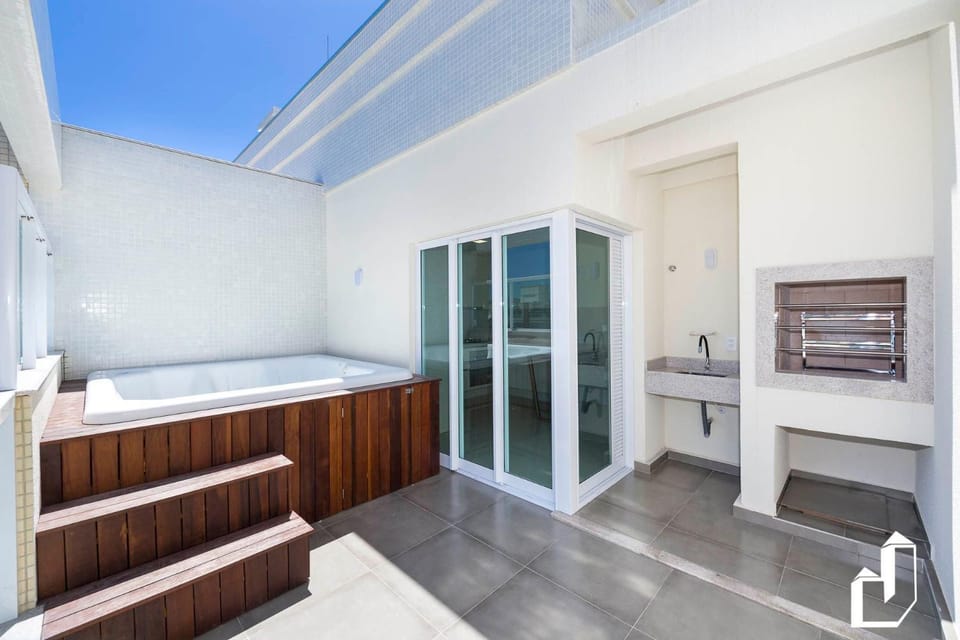 BBQ facilities, Hot Tub