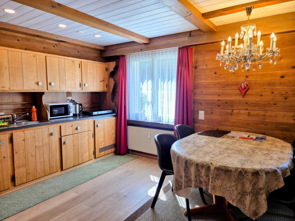 Kitchen or kitchenette, Living room, Dining area, kitchen