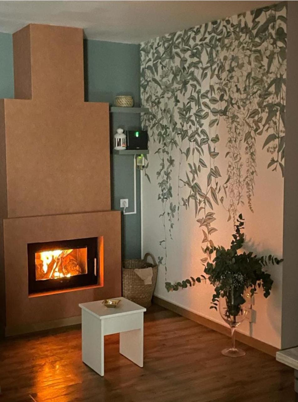 Living room, flat iron