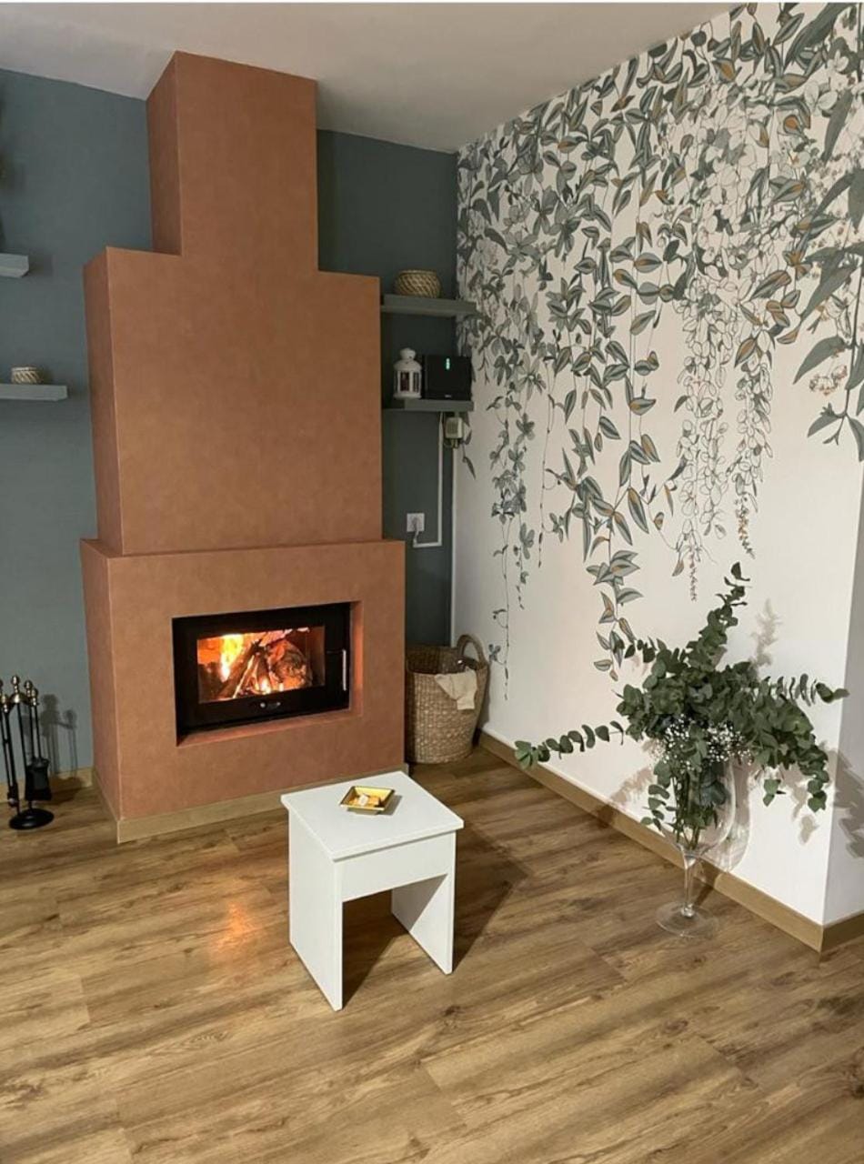 Living room, flat iron