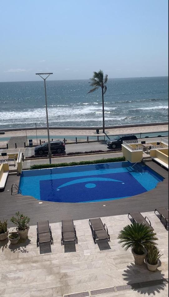 Pool view, Swimming pool