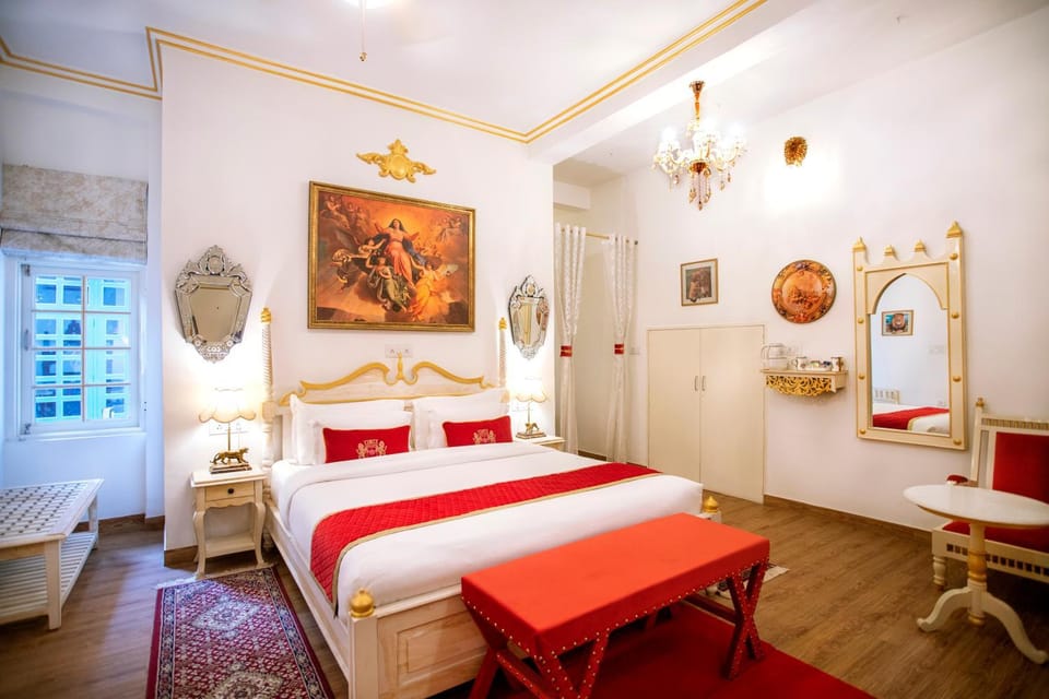 Bed, Decorative detail, Bedroom