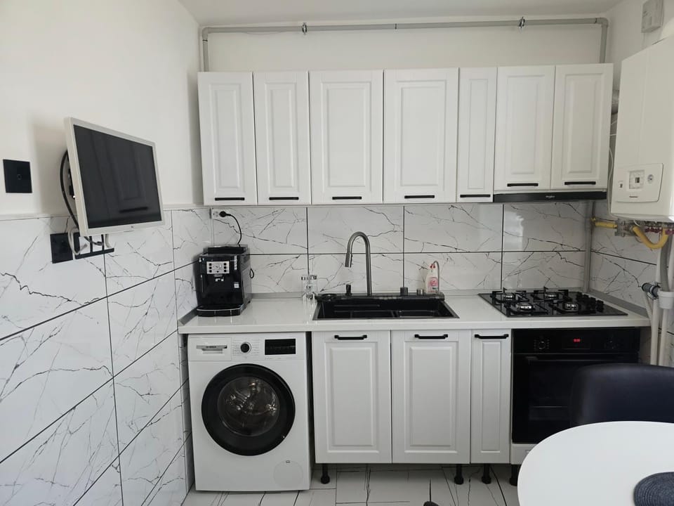 oven, stove, toaster, washing machine
