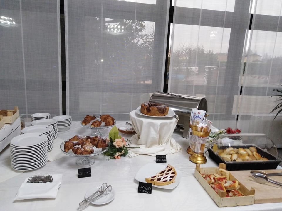 Buffet breakfast