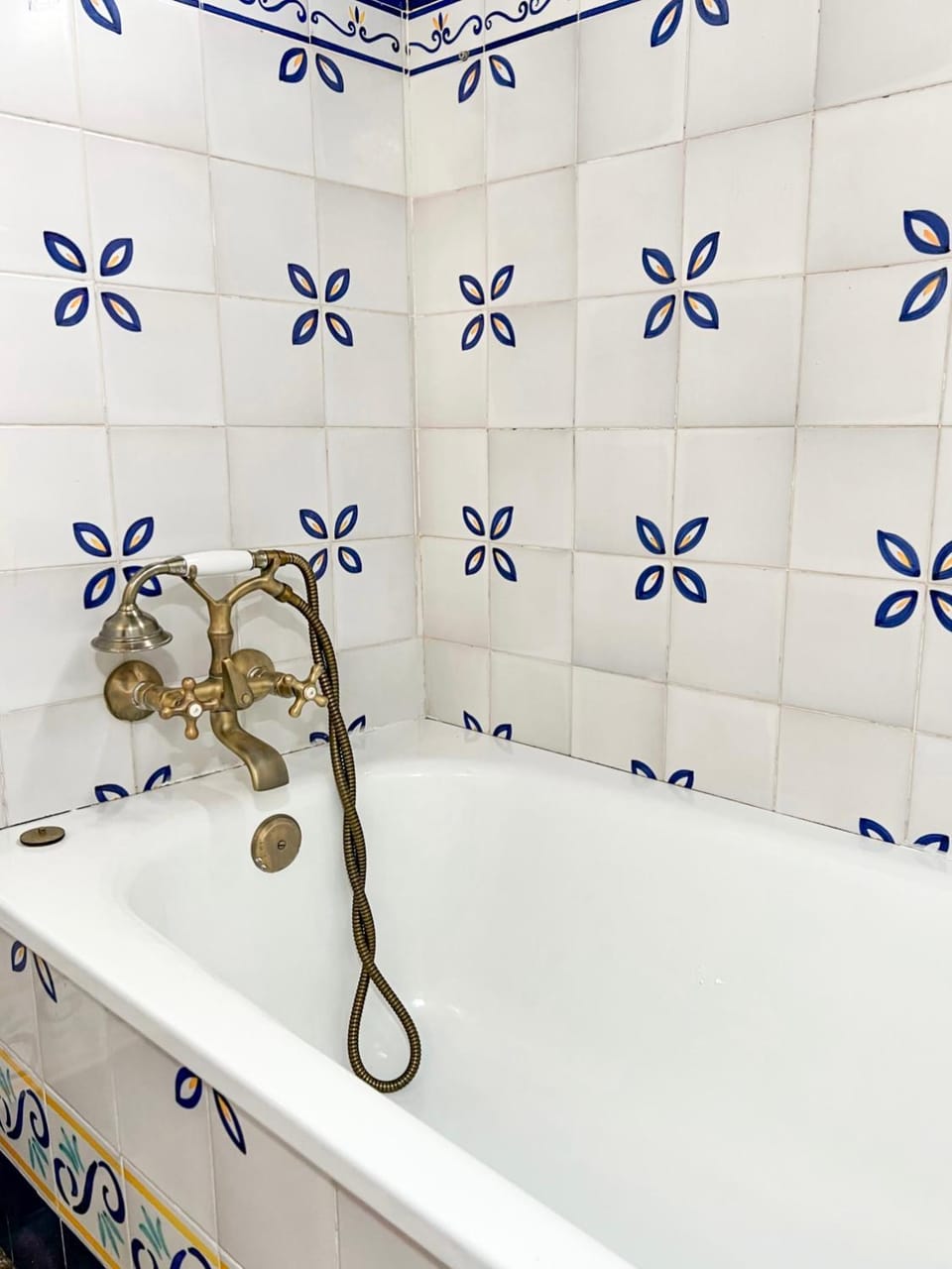 Bathroom, Bath
