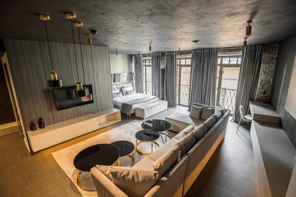 Living room, Photo of the whole room, Seating area