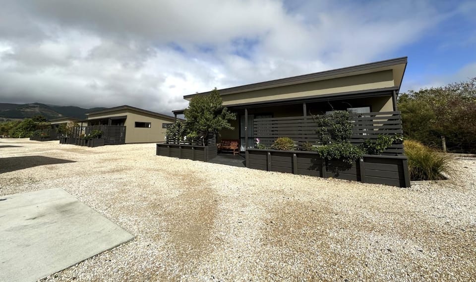 Country Retreats on Ranzau 7 Apartment in Tasman District, Tasman, New Zealand