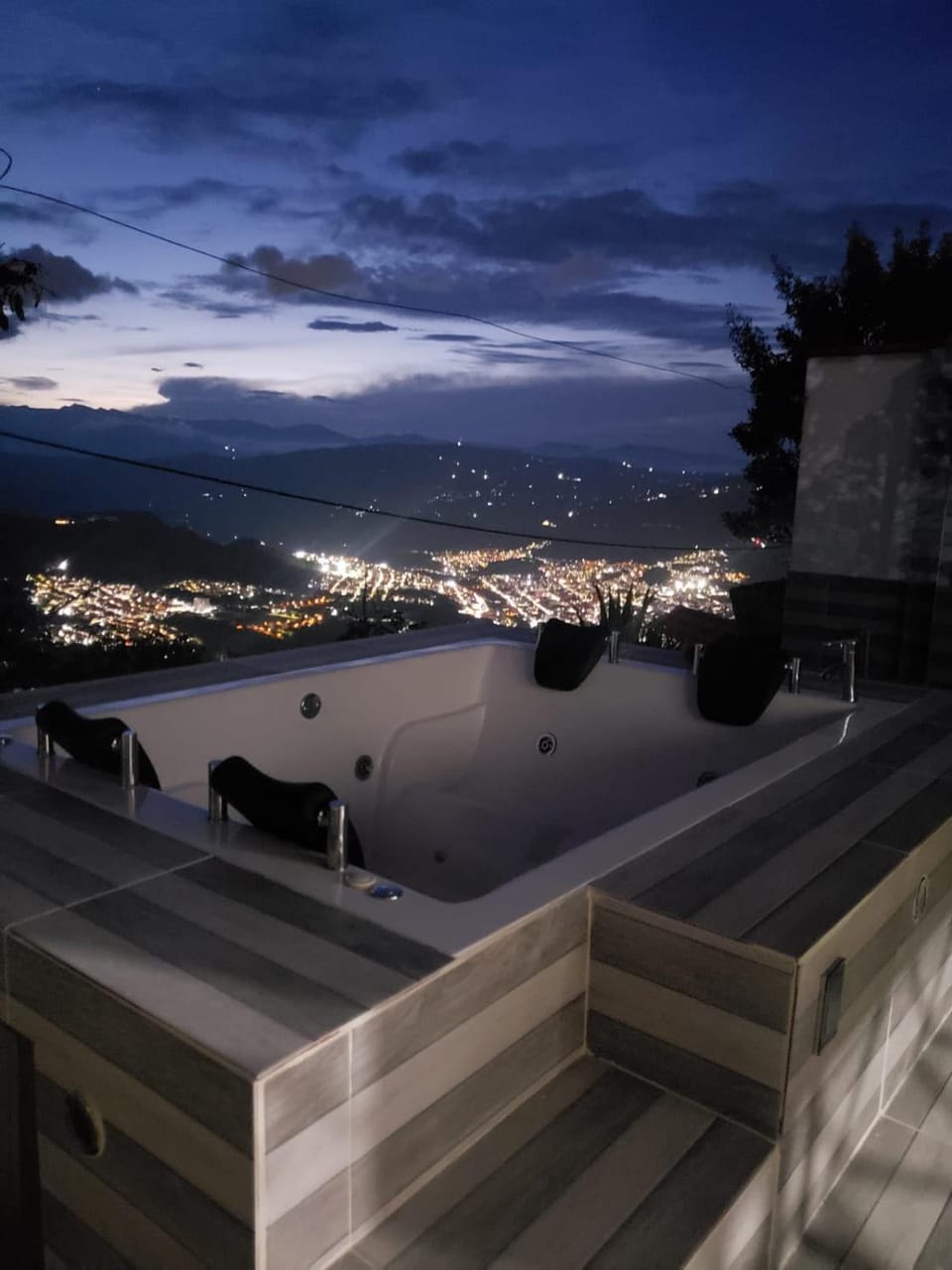 Night, Natural landscape, View (from property/room), Balcony/Terrace, City view, Mountain view