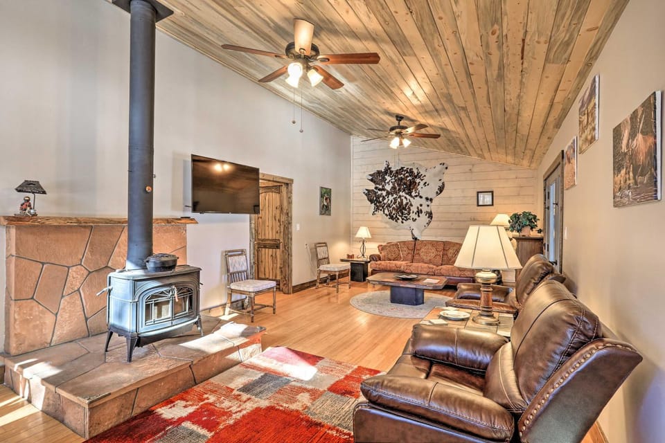 Pagosa Springs Gem w/ Yard, Decks + Mtn Views! House in Colorado