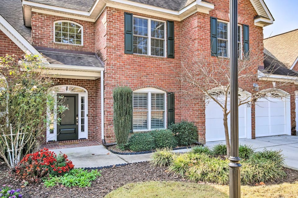 Upscale Home w/ Poker Room < 1 Mi to Golf! House in Aiken