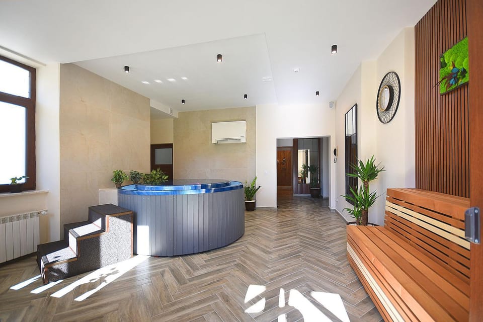 Hot Tub, Spa and wellness centre/facilities