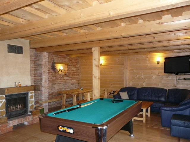 Communal lounge/ TV room, Billiard