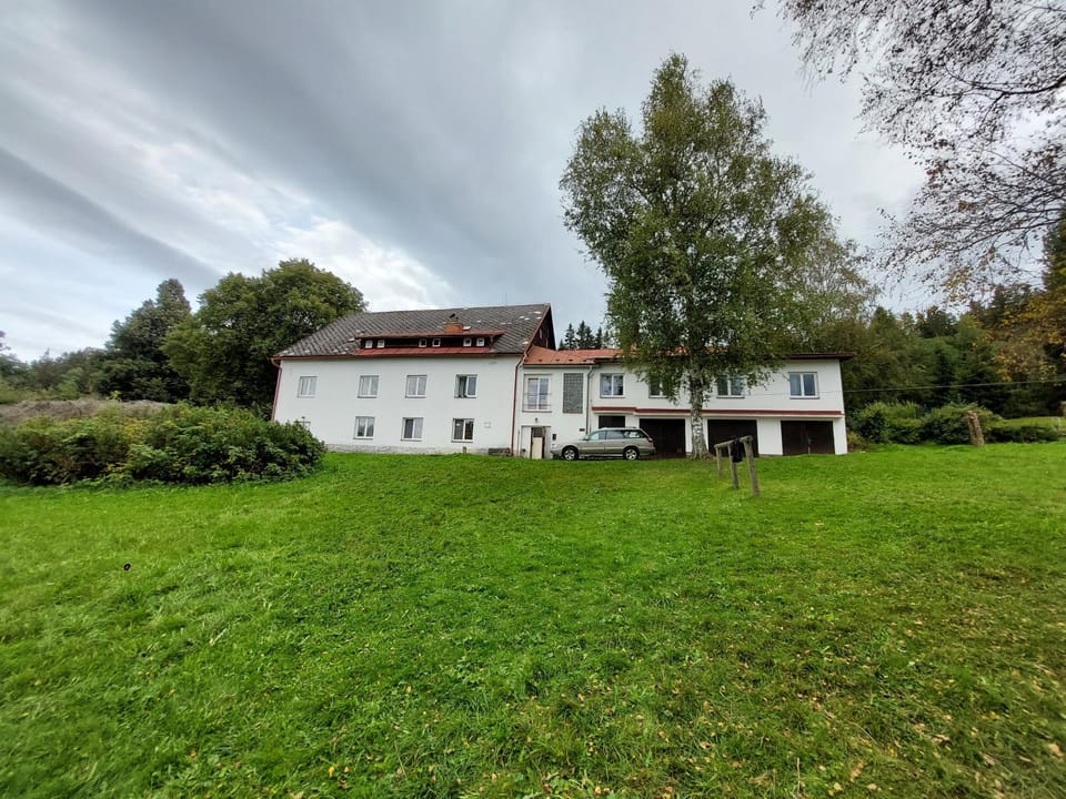 Property building, Day
