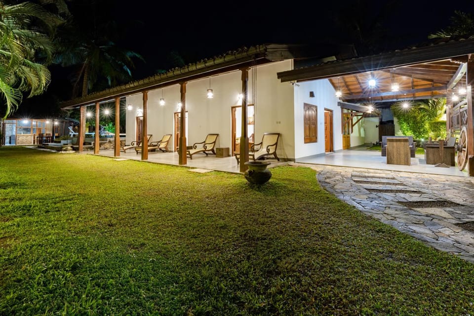 Property building, Garden