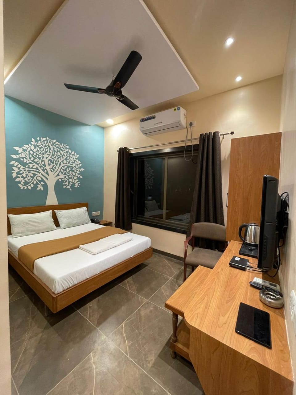 Hotel Vardhan Hotel in Gujarat