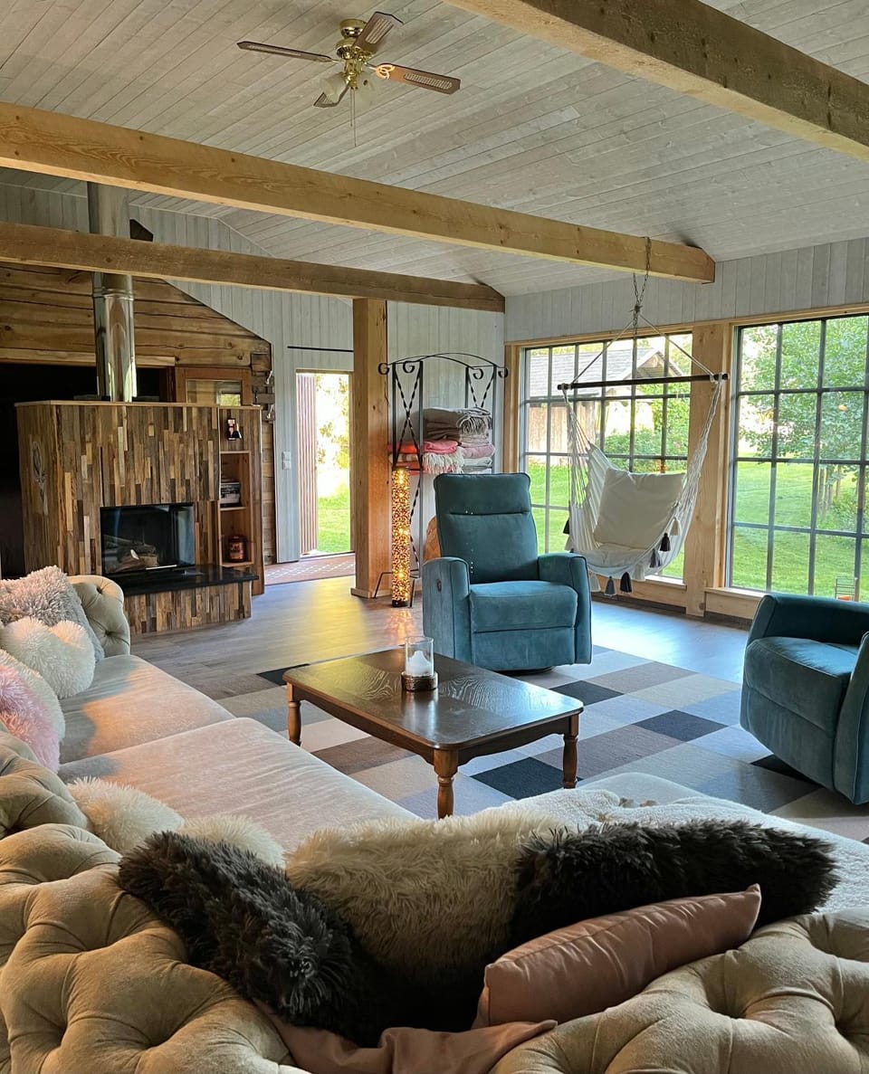 Property building, Living room, Seating area, fireplace