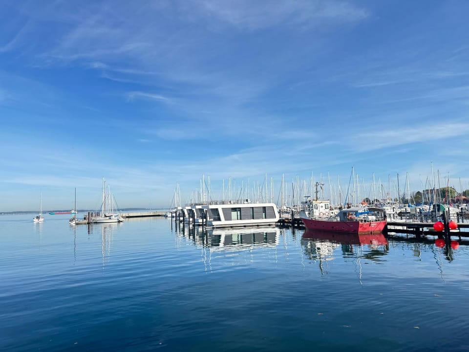 Floating Home Nr 1a House in Laboe