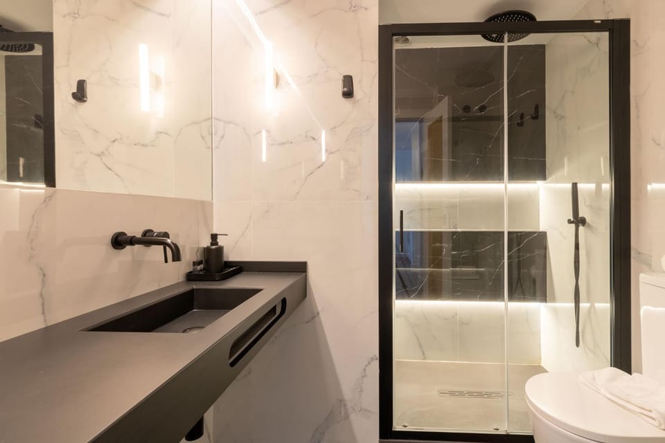 Salado Triana Suites by Valcambre Apartment in Seville