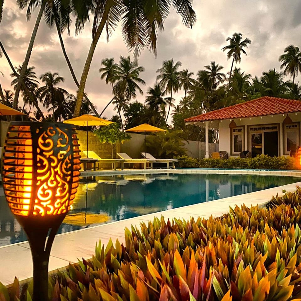 Property building, Swimming pool