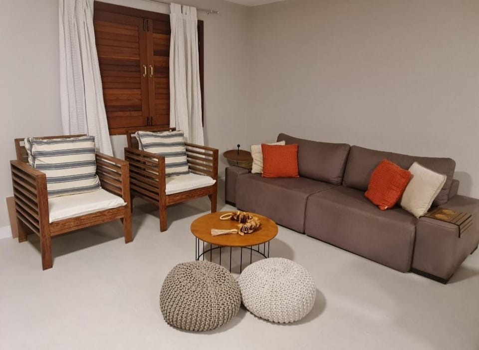 Seu duplex 2 suítes na Praia do Forte, 5 minutos a pé da vila! Apartment in Praia do Forte