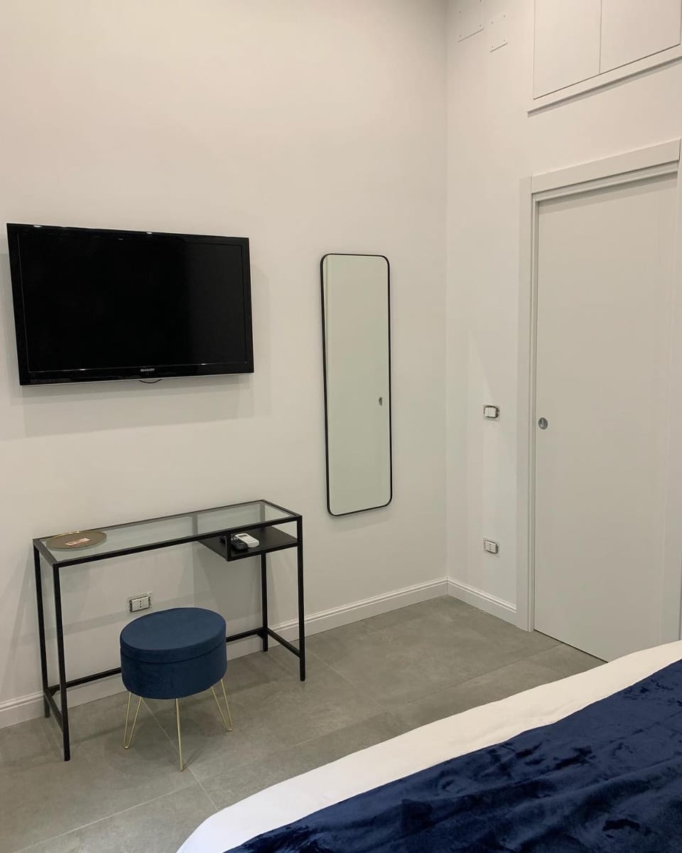 Sellaria4 Guest House Apartment in Naples
