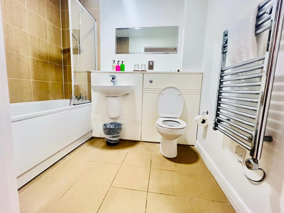 Shower, Toilet, Bathroom
